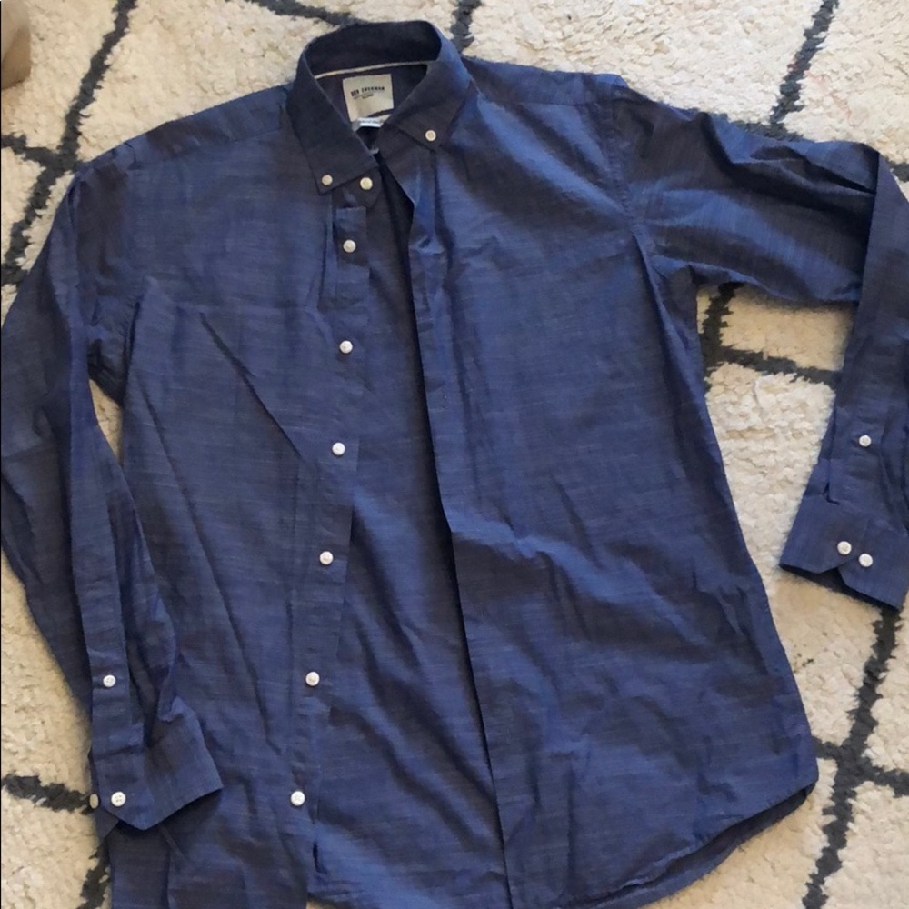 Men’s Ben Sherman dress shirt